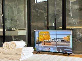 MAIA Hotel & Apartment Danang - 1