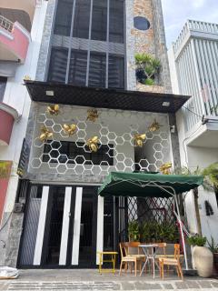 MAIA Hotel & Apartment Danang - 9