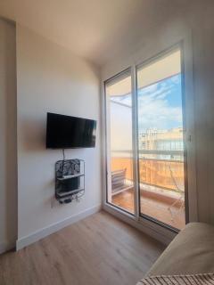 Charmant Studio Clévacances 2 étoiles - pour 2 personnes - VUE PLAGE, MER et CLIM - 4