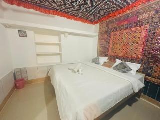 Mirvana Guest House & Camel safari - 2