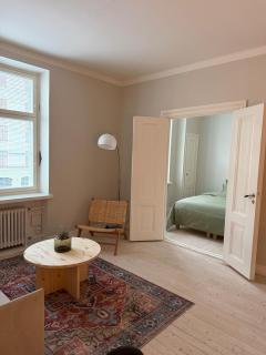 TAKA-TÖÖLÖ - a Stylish Urban Hideaway - 4