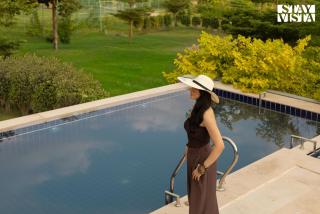 StayVista at The Stone Age Home with Pool, Lawn, BBQ & Bonfire - 8