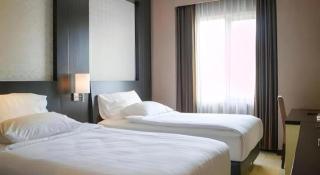 Karlita Hotel Tegal - 2