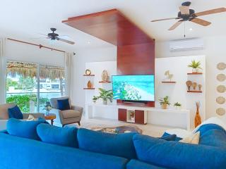 Casa La Torre, Luxury private waterfront villa - 4