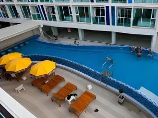 R-Con Blue Ocean Hotel - 3