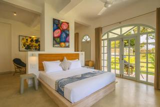 Solara Beach House - 1