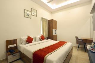 Luxury stay by Pride Dabok - near Udaipur Airport - 9