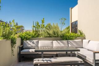 A Seventh Summer - 5 21-25 Fletcher Street - 8