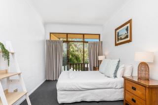 Palm View Loft - Gilmore Court 4 - 34 Lawson Street - 3