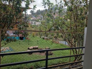 Misty Valley Inn - 5