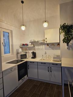 Marina Cottage - 8