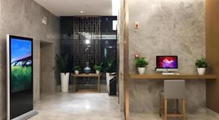 Home Inn Plus Shanghai Middle Ring Jinshajiang Road Fengzhuang Metro Station - 2