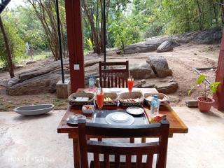 Jungle Crown Cabin - 9