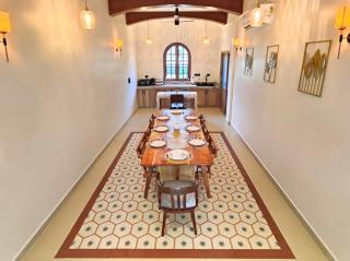 Laz at Parra Anjuna Rd With Pvt Pool, Jacuzzi, Patio - 1
