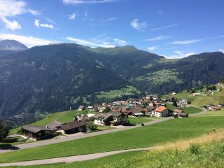 Sonnige Wohnung mit Aussicht Region Lenzerheide - 1