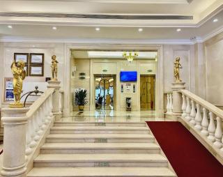 Vienna Hotel Shenzhen Longgang Dayun Center Branch - 9
