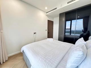 Luxury Apartment in Central Saigon - 8