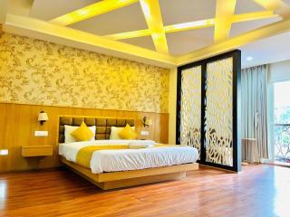 The Continental Near Mg Marg - 7