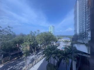 GYDEN STAYCATION #Crescent Bay Suite Near Mid Valley Megamall - 4