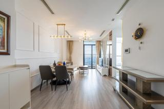 The Grand Residence at Vinhomes - 5