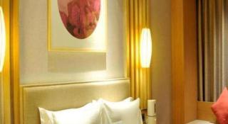 Ramada by Wyndham Zhengzhou East - 0