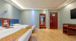 Super 8 Hotel Shiyan Beijing Middle Road - 9