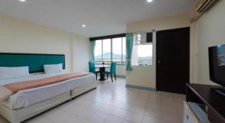 Nice Beach Hotel - 1