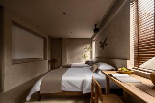 Qifeng Mountain Hidden Light Luxury Courtyard Hotel - Fenghuang Ancient City Nanhuamen - 3