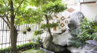 Spring Hotel - 1