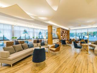 Atour Hotel Nantong Langshan Scenic Area - 9
