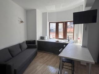 AT Modern Boutique - 4