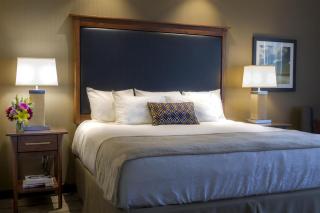 Best Western Premier Boulder Falls Inn - 9
