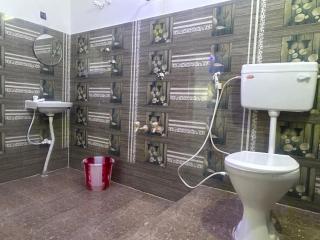 Leo residency INN SIRUMALAI - 1
