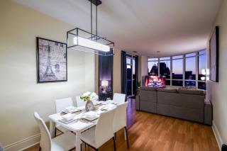 Luxury 2BR 2BA Penthouse by Celebration Sq YYZ UFT - 0