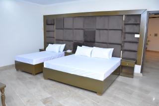 New Elegant Hotel - 1