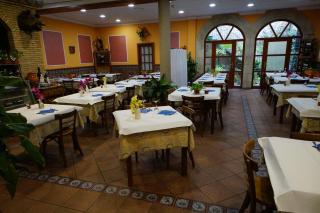 Hostal Restaurante El Surtidor - Caspe - 2