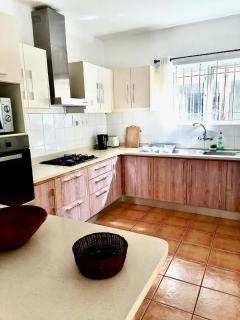 Beachfront Villa in a beautiful and secured complex - 3