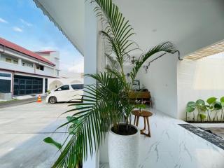 Ayodhya Villa Jogja - Jetis - 7