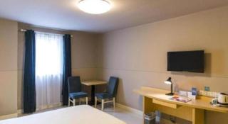 Jinjiang Inn Central Changshu Yushan - 3
