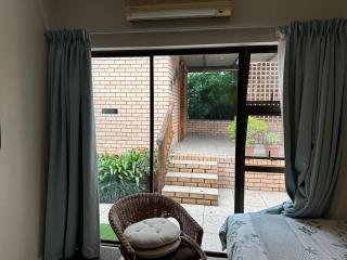 Clivia Guesthouse - 5