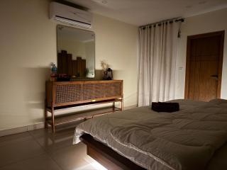 Warmwood Designer 2BHK- Rooftop pool, Self checkin - 8