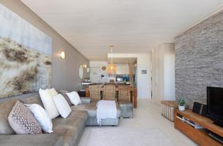 Beachfront Apt Kite Beach with Table Mtn View Horizon Bay 501 - 8