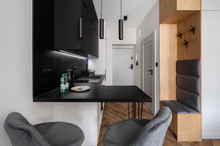 Piotrkowska Grand Avenue Apartments by BookingHost - 7