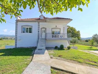 Themis Family Hideaway - 6