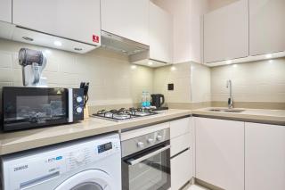 STAY BY LATINEM Luxury 1BR Holiday Home CVR A3304 near Downtown - 5