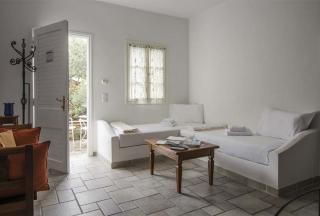 Alexandros Hotel - 9