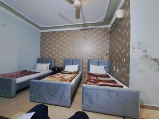 Islamabad Guest House - Islamabad - 7