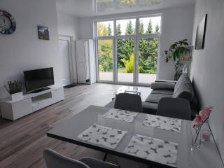 Moderne 2-Zimmer-Ferienwohnung in zentraler, ruhiger Lage - 9