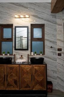 SaffronStays Hillstation Over Tirthan Valley - 7