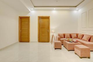 Freesia 3-BHK Apartment With Common Gaming Zone Near Popular Malls - 3